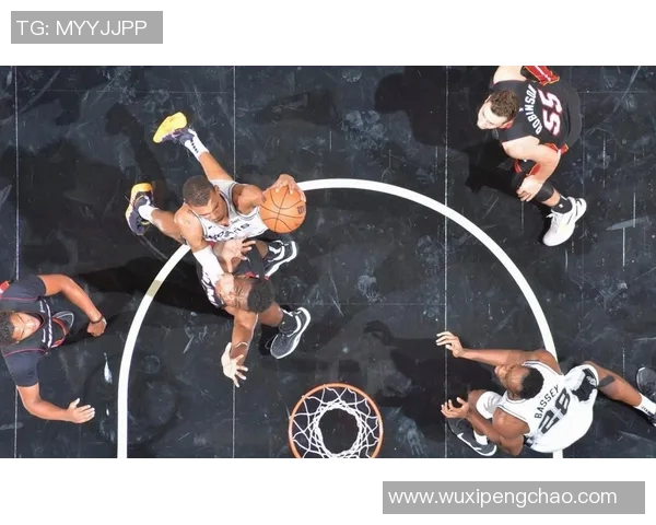 2015至2016赛季马刺与勇士的激烈对决与传奇时刻回顾 2015至2016赛季马刺与勇士的激烈对决与传奇时刻回顾